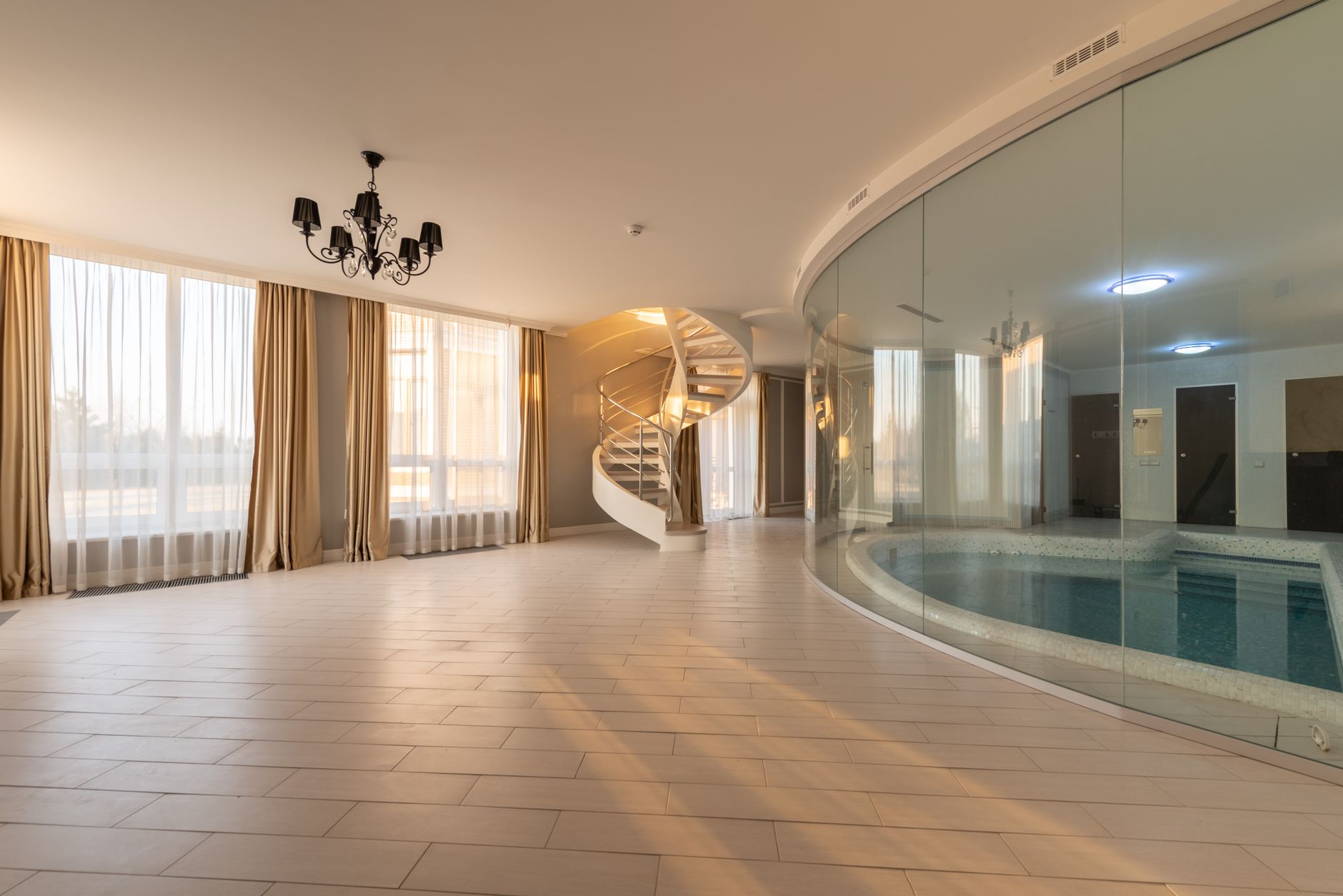 Constructeur de piscine de luxe à Nanterre